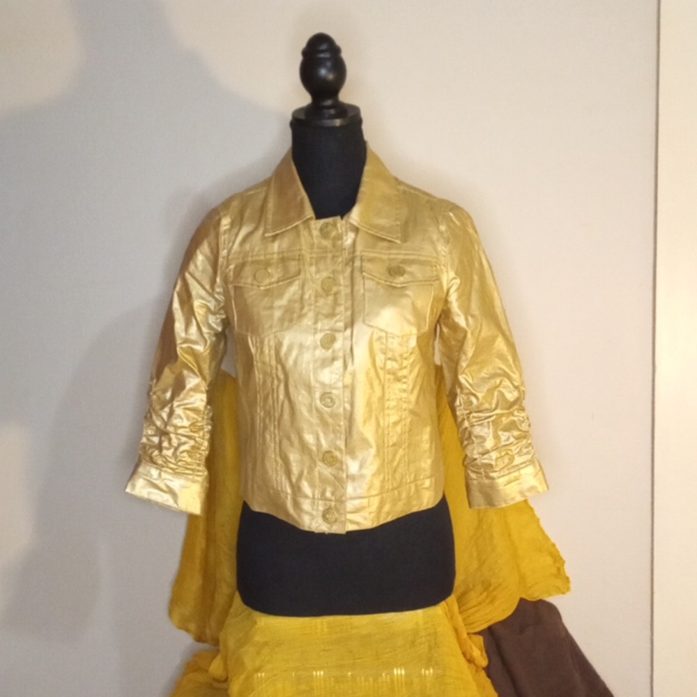 3/$25 Peter Nygard Gold Snap-Front Cropped Jacket Size Small